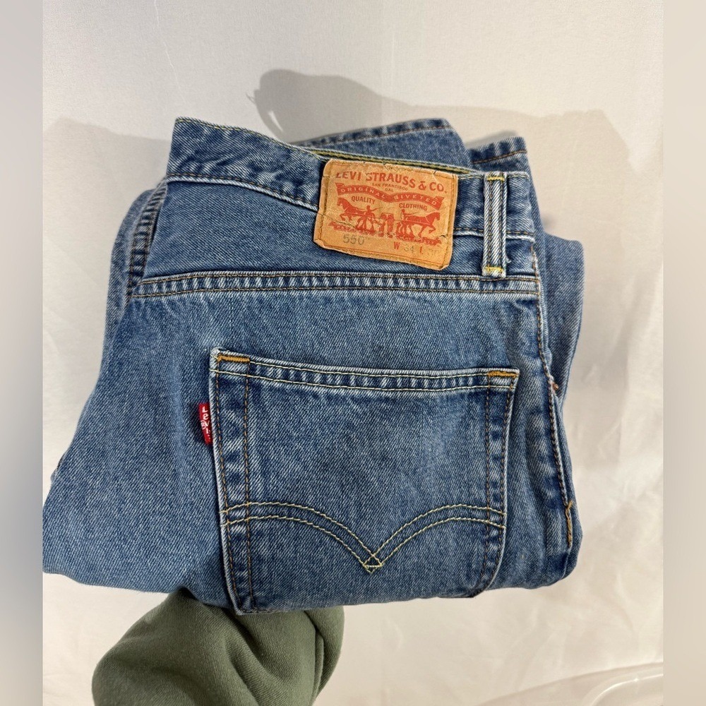 Levi's 550 Men's 34x30 100% Cotton Denim Jeans Western Blue Collar